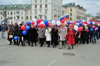 Смотреть 2015.05.09 Парад Победы в Краснотурьинске. Часть 13